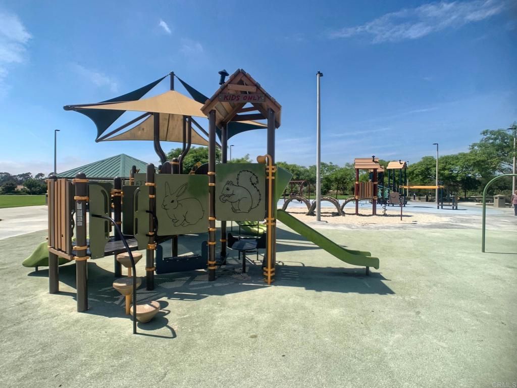 Backyard, Exterior, Playground
