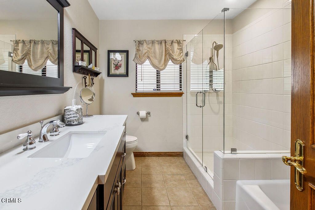 Bathroom, Dual Sink Vanities, Glass Shower, Interior