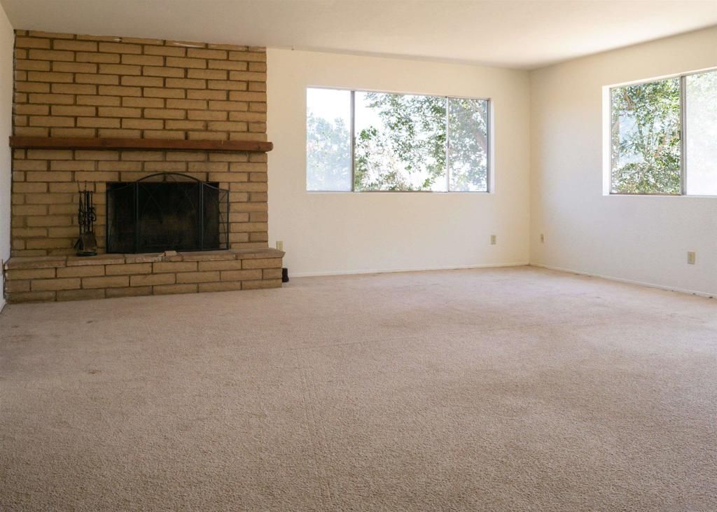 Empty room, Fireplace, Interior