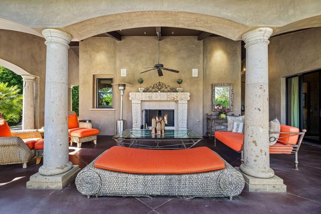 Exterior, Fireplace