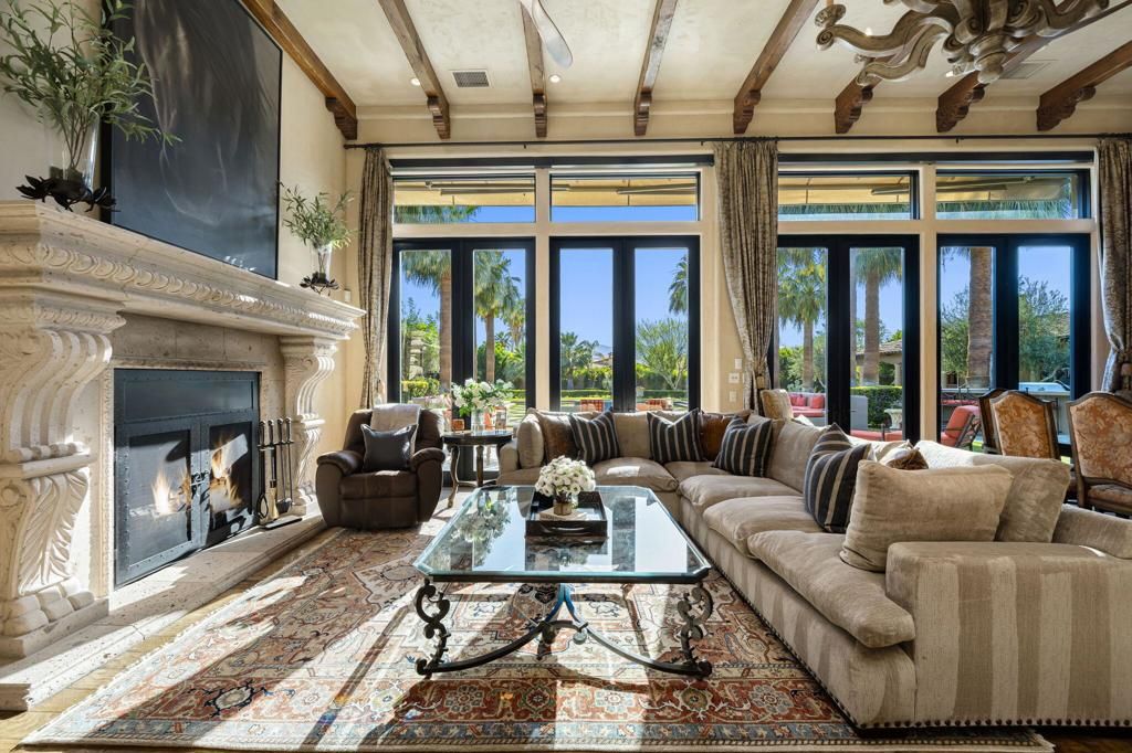 Fireplace, Interior, Living room
