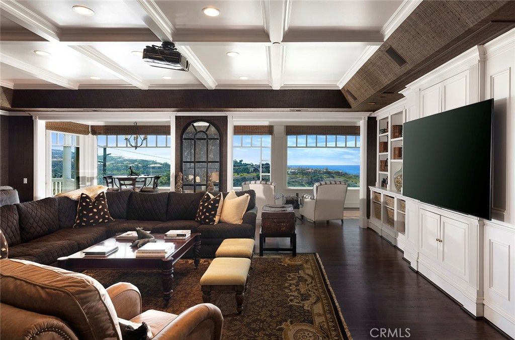 Dining room, Interior, Living room, Recessed Lighting, Water, Wood Texture Flooring