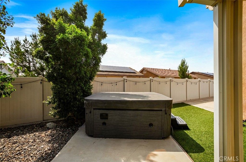 Exterior, Hot Tub