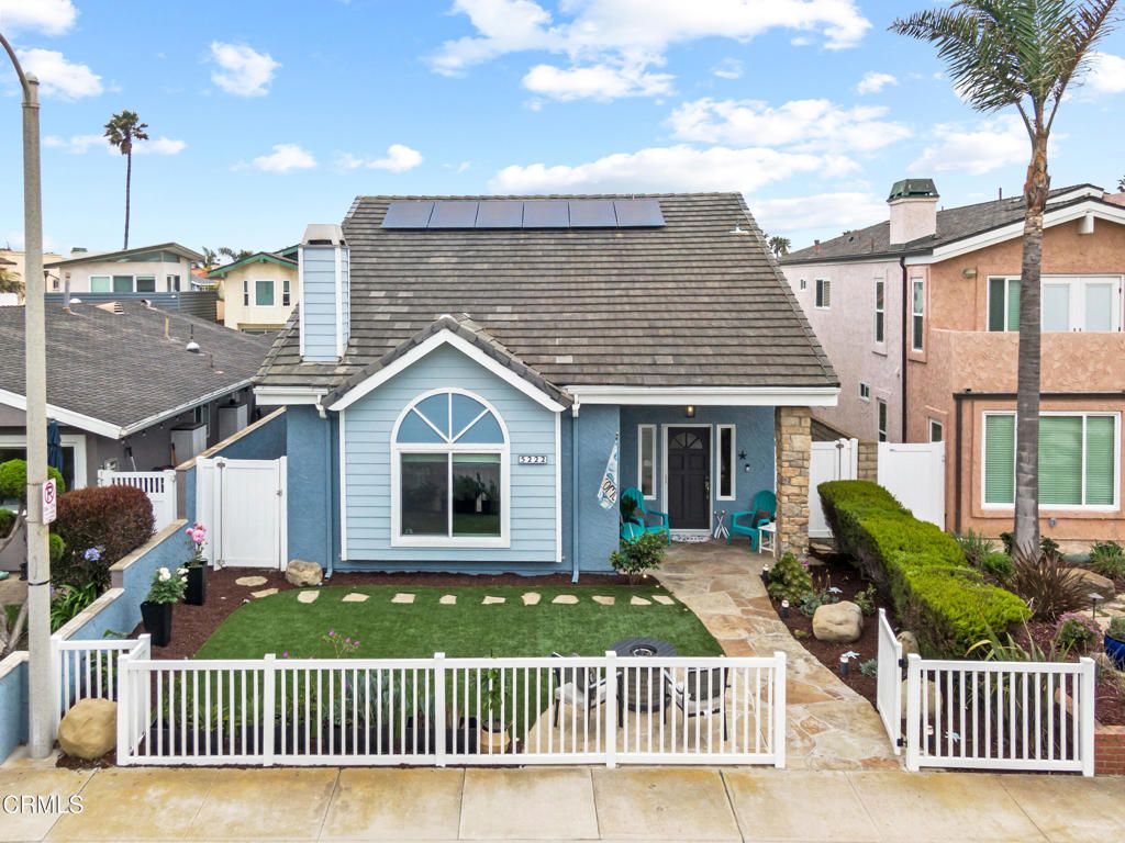 Exterior, Facade, Solar Panels, Spanish Mediterranean