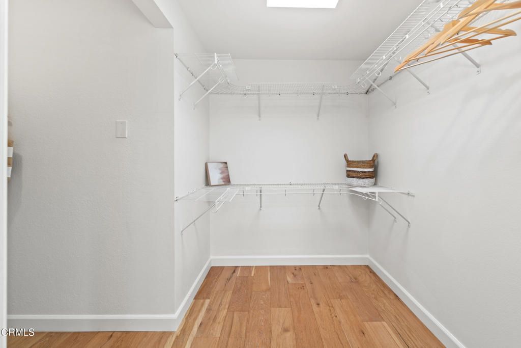 Interior, Recessed Lighting, Walk-in Closets, Wood Texture Flooring