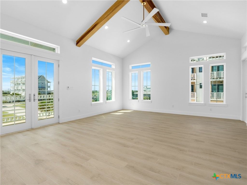 Empty room, Interior, Recessed Lighting, Wooden Beams, Wood Texture Flooring