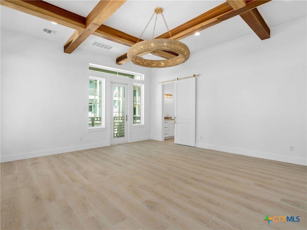 Empty room, Interior, Pendant Lights, Recessed Lighting, Wooden Beams, Wood Texture Flooring