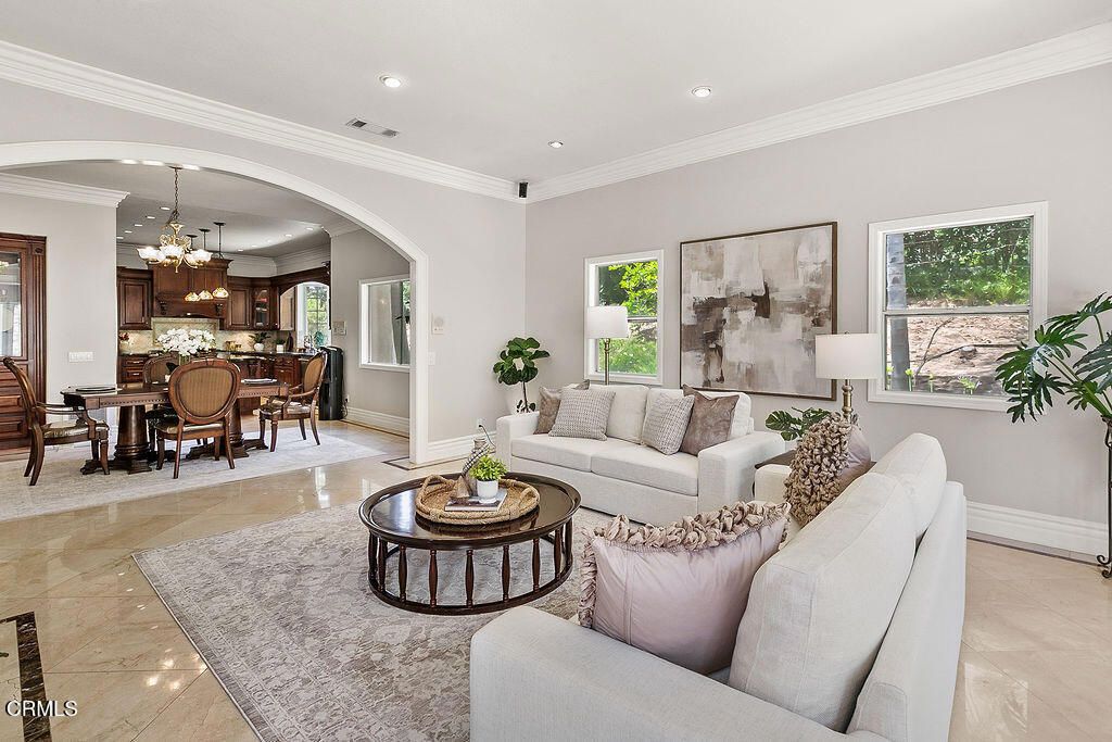 Chandelier, Dining room, Interior, Kitchen, Living room, Pendant Lights, Recessed Lighting