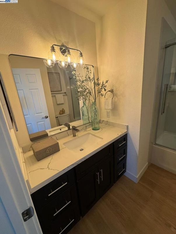 Bathroom, Dual Sink Vanities, Interior, Wood Texture Flooring