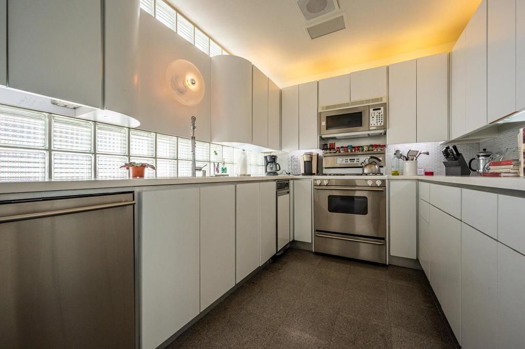 Interior, Kitchen, Stainless Steel Appliances