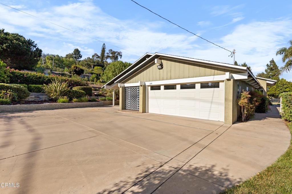 Detached Garage, Exterior