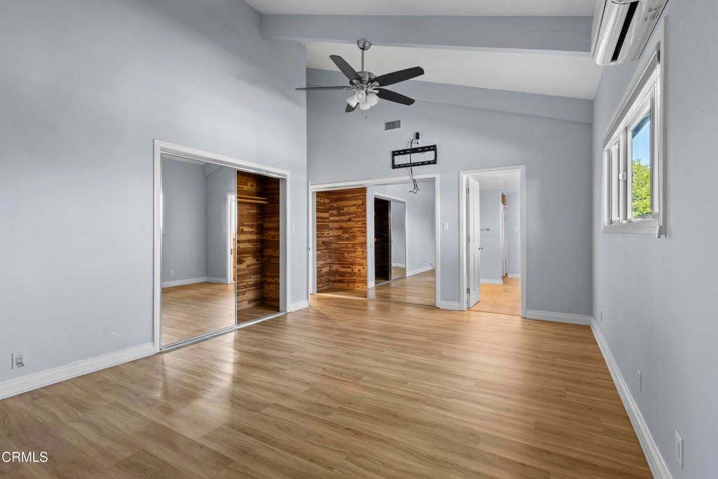 Empty room, Interior, Stone Walls, Wood Texture Flooring
