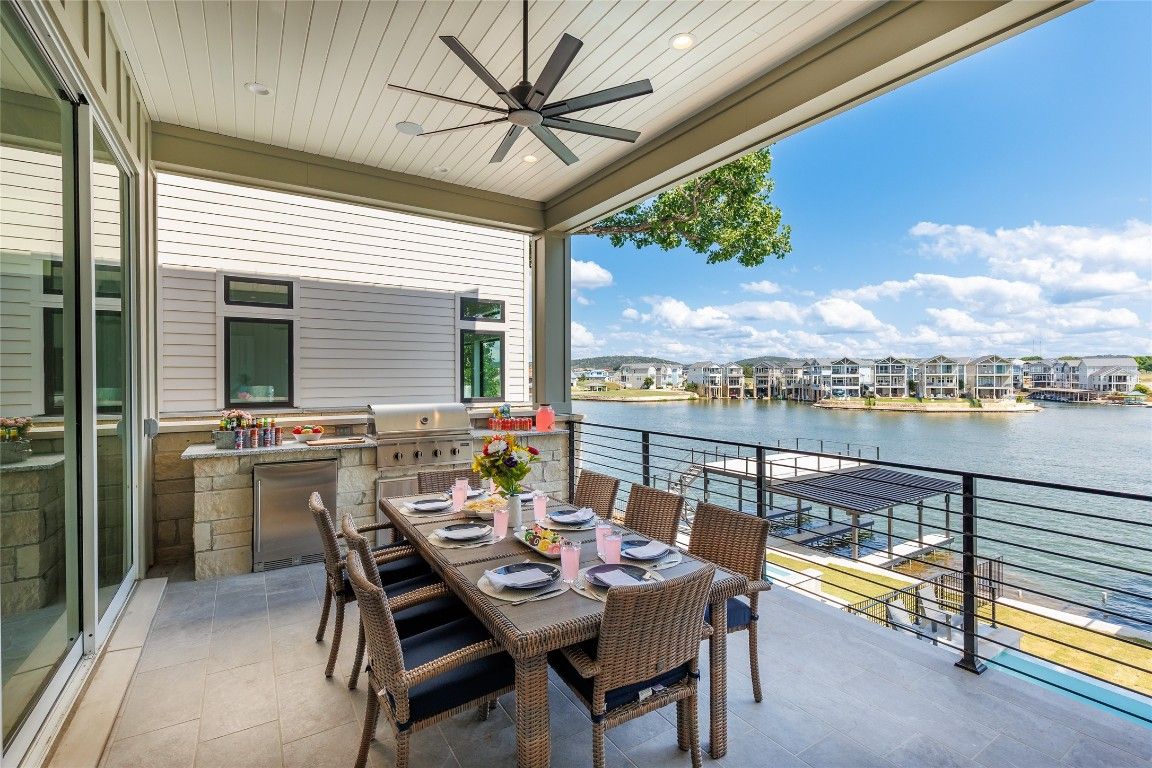Water, Exterior, Dining room, Other