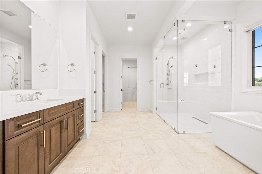 Bathroom, Dual Sink Vanities, Free Standing Baths, Glass Shower, Interior, Recessed Lighting