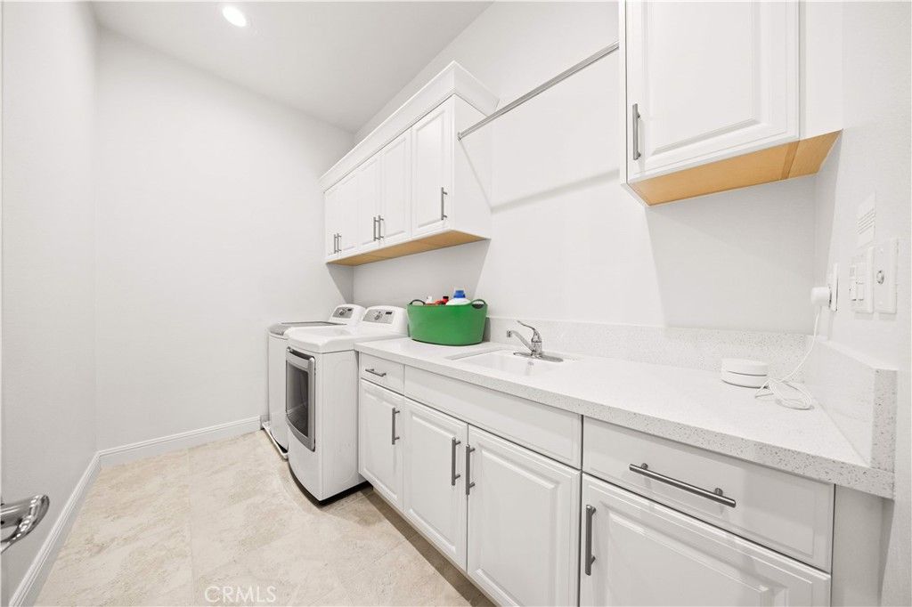 Interior, Recessed Lighting, Washer