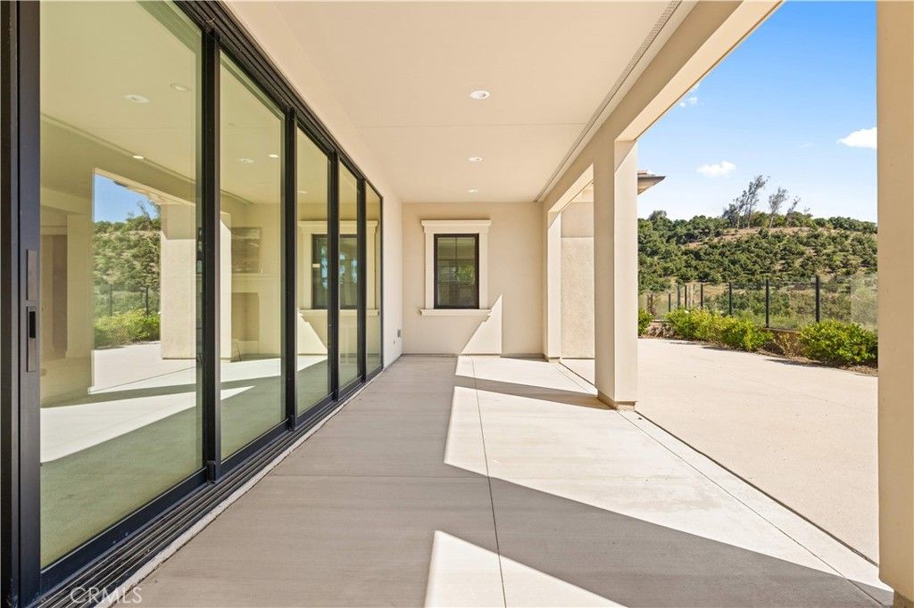 Exterior, Recessed Lighting