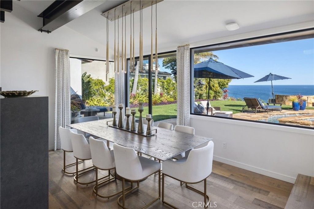 Dining room, Interior, Pendant Lights, Water, Wood Texture Flooring