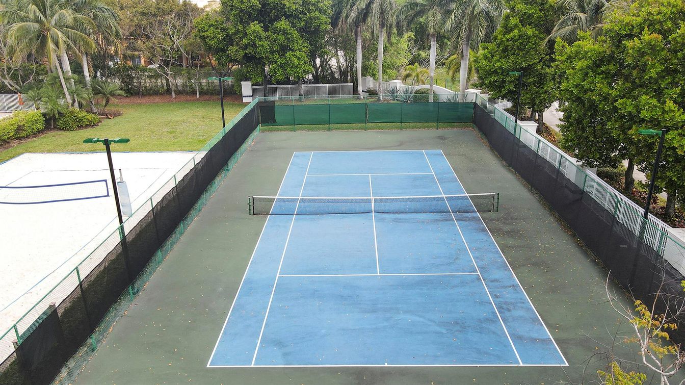 Exterior, Tennis Courts