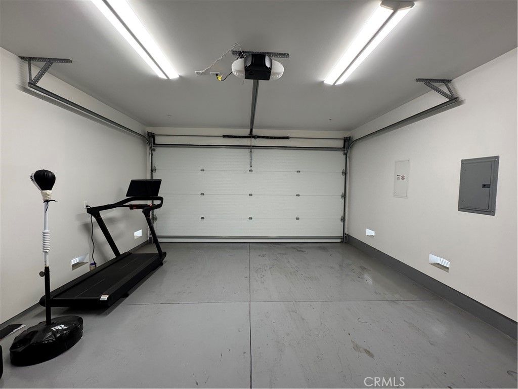 Fitness Equipment, Garage, Interior