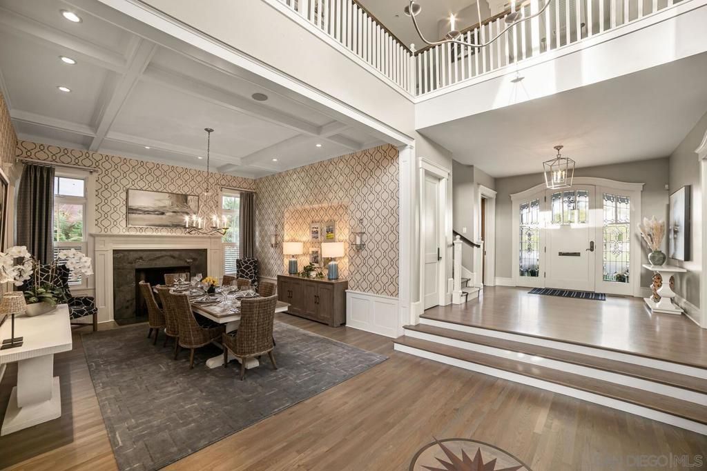 Chandelier, Dining room, Fireplace, Interior, Recessed Lighting, Wood Texture Flooring