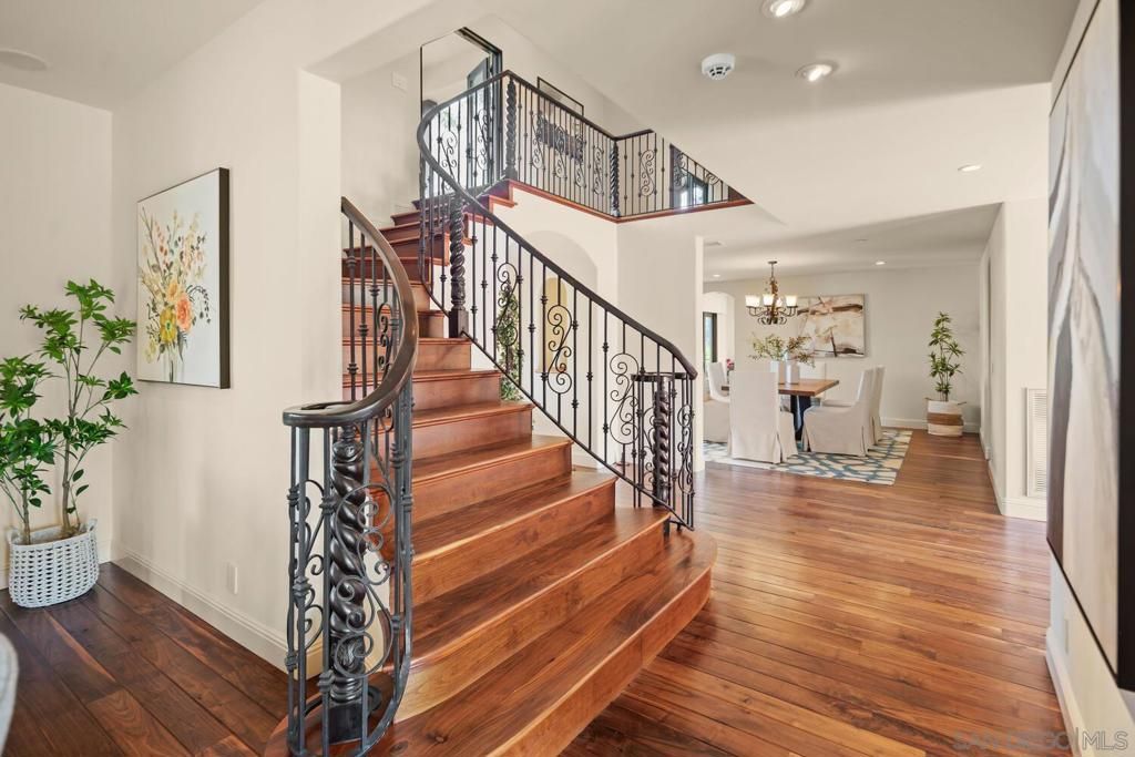 Chandelier, Interior, Recessed Lighting, Wood Texture Flooring