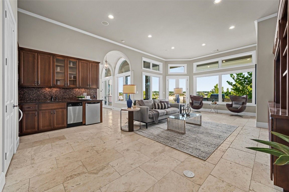 Interior, Kitchen, Living room, Recessed Lighting, Stainless Steel Appliances