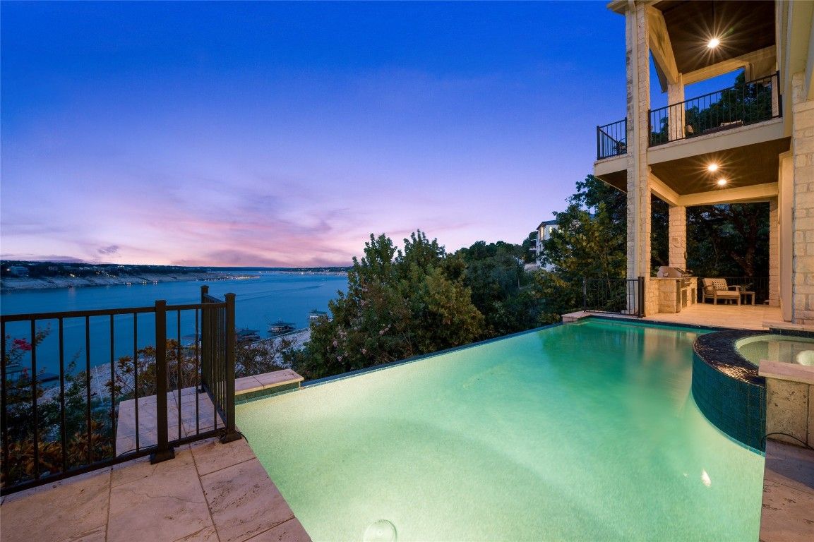 Exterior, Pool, Water