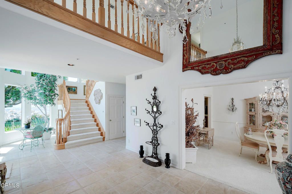 Chandelier, Dining room, Interior, Recessed Lighting