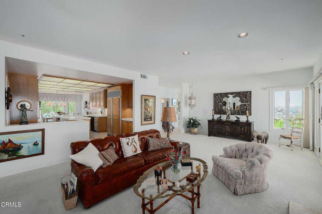 Interior, Kitchen, Living room, Recessed Lighting, Stainless Steel Appliances