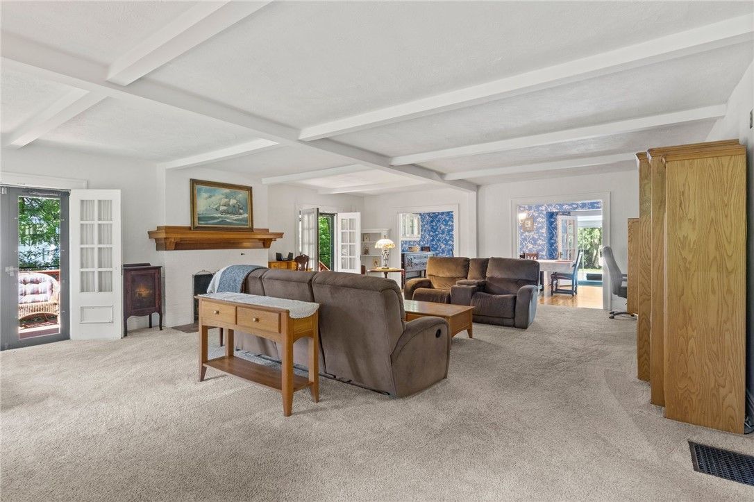 Fireplace, Interior, Living room