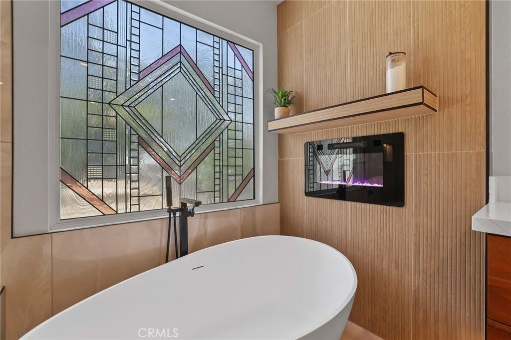 Bathroom, Free Standing Baths, Interior