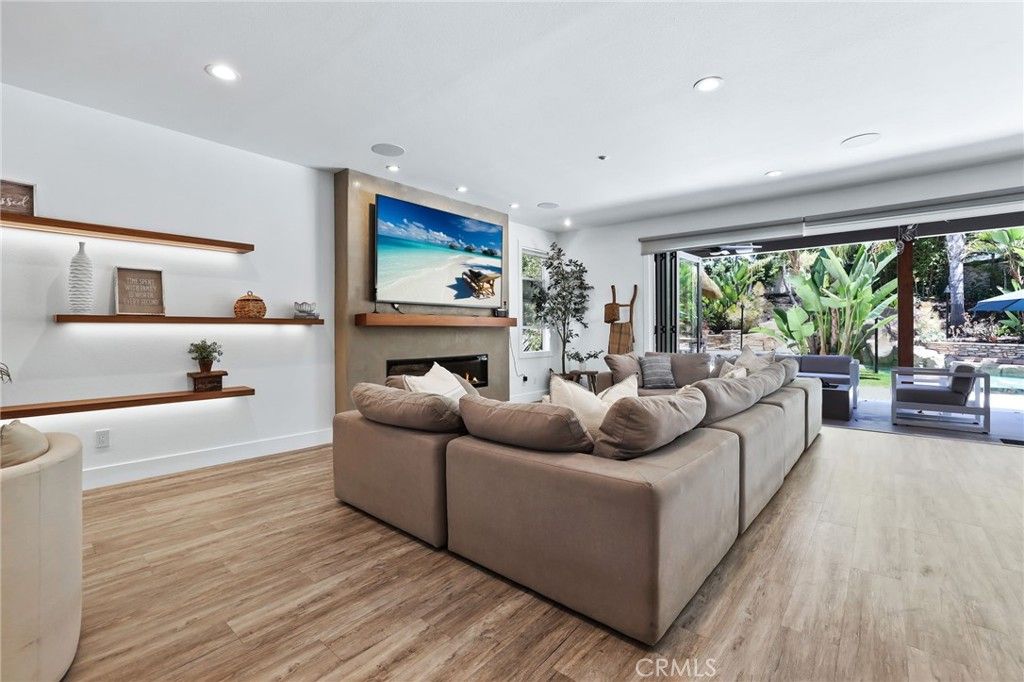 Fireplace, Interior, Living room, Recessed Lighting, Wood Texture Flooring