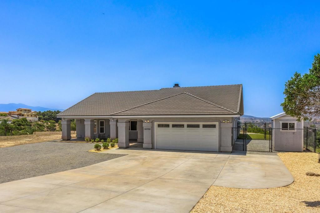 Attached, Backyard, Exterior, Facade, Ranch