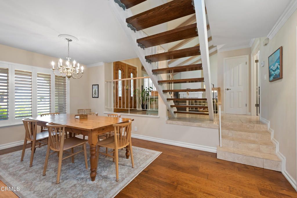 Chandelier, Dining room, Interior, Wooden Beams, Wood Texture Flooring