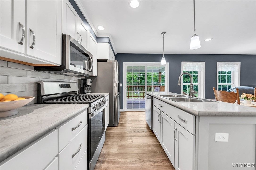 Interior, Kitchen, Pendant Lights, Recessed Lighting, Wood Texture Flooring