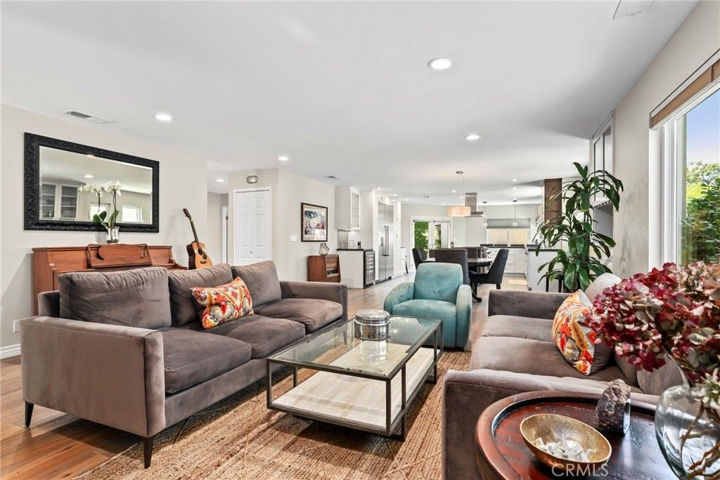 Dining room, Interior, Kitchen, Living room, Pendant Lights, Recessed Lighting, Wood Texture Flooring
