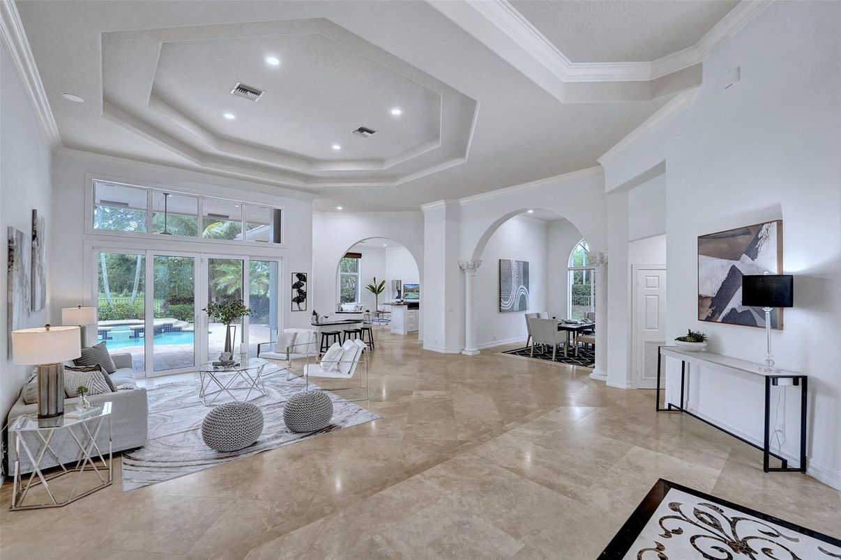 Dining room, Interior, Living room, Recessed Lighting