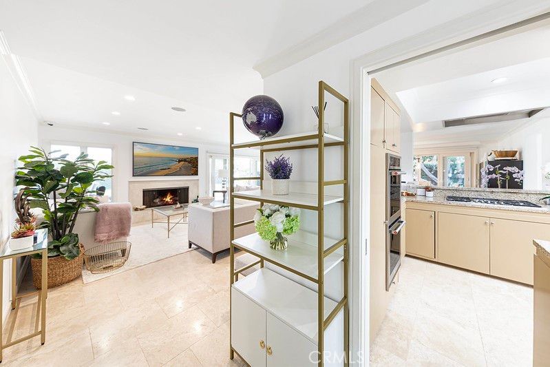 Fireplace, Interior, Living room, Recessed Lighting