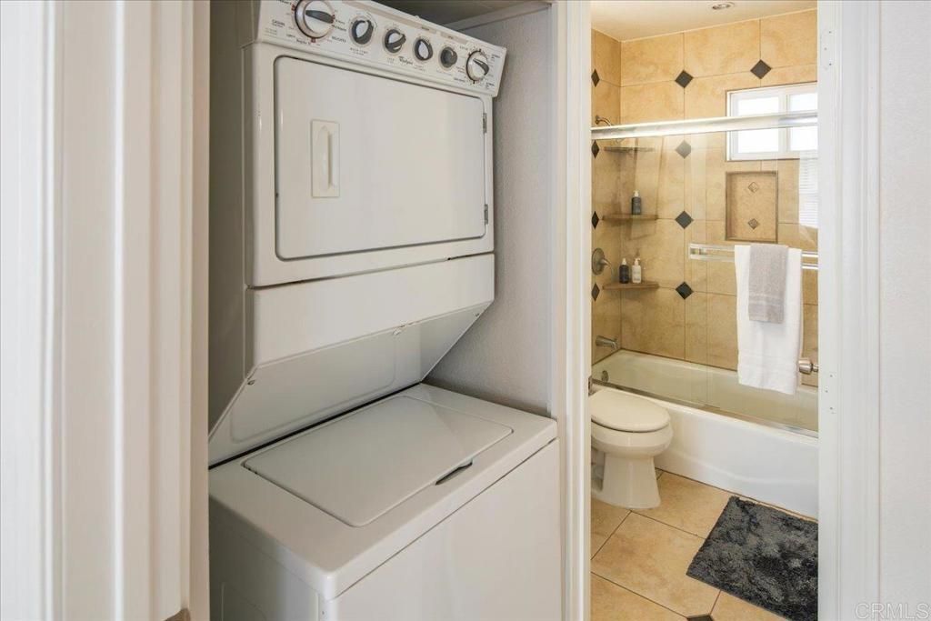 Bathroom, Interior, Utility Closets, Washer
