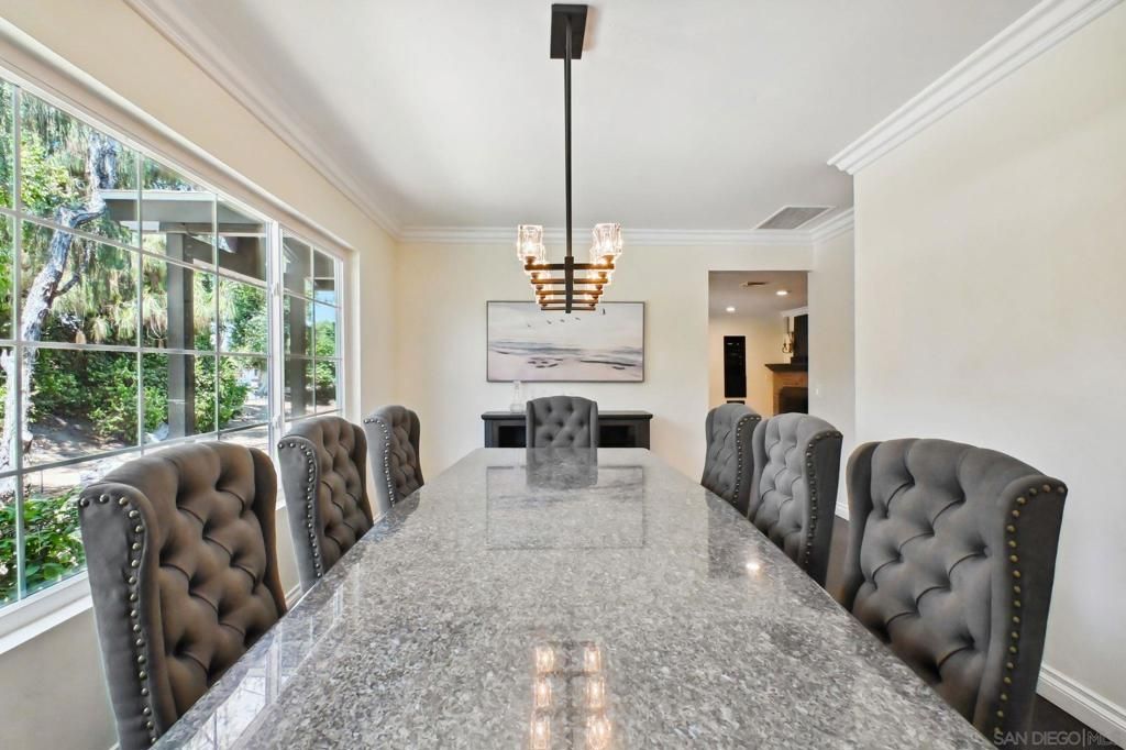 Chandelier, Dining room, Interior, Pendant Lights, Recessed Lighting