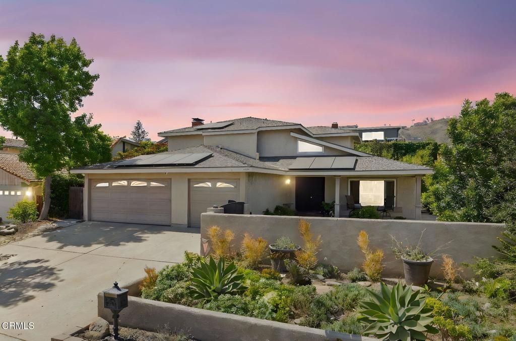 Attached, Exterior, Facade, Solar Panels, Modern