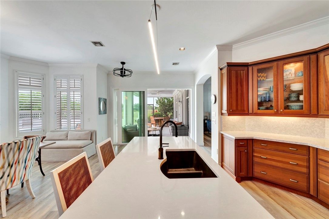 Dining room, Interior, Kitchen, Living room, Recessed Lighting, Wood Texture Flooring