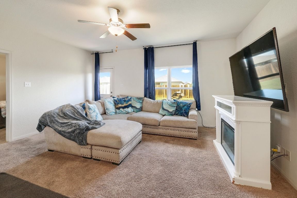 Fireplace, Interior, Living room