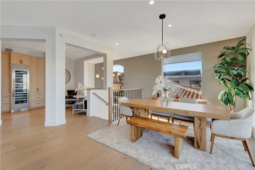Dining room, Interior, Pendant Lights, Recessed Lighting, Wood Texture Flooring