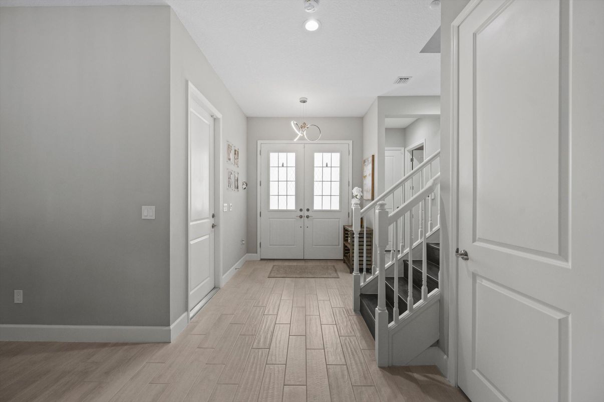 Interior, Recessed Lighting, Wood Texture Flooring