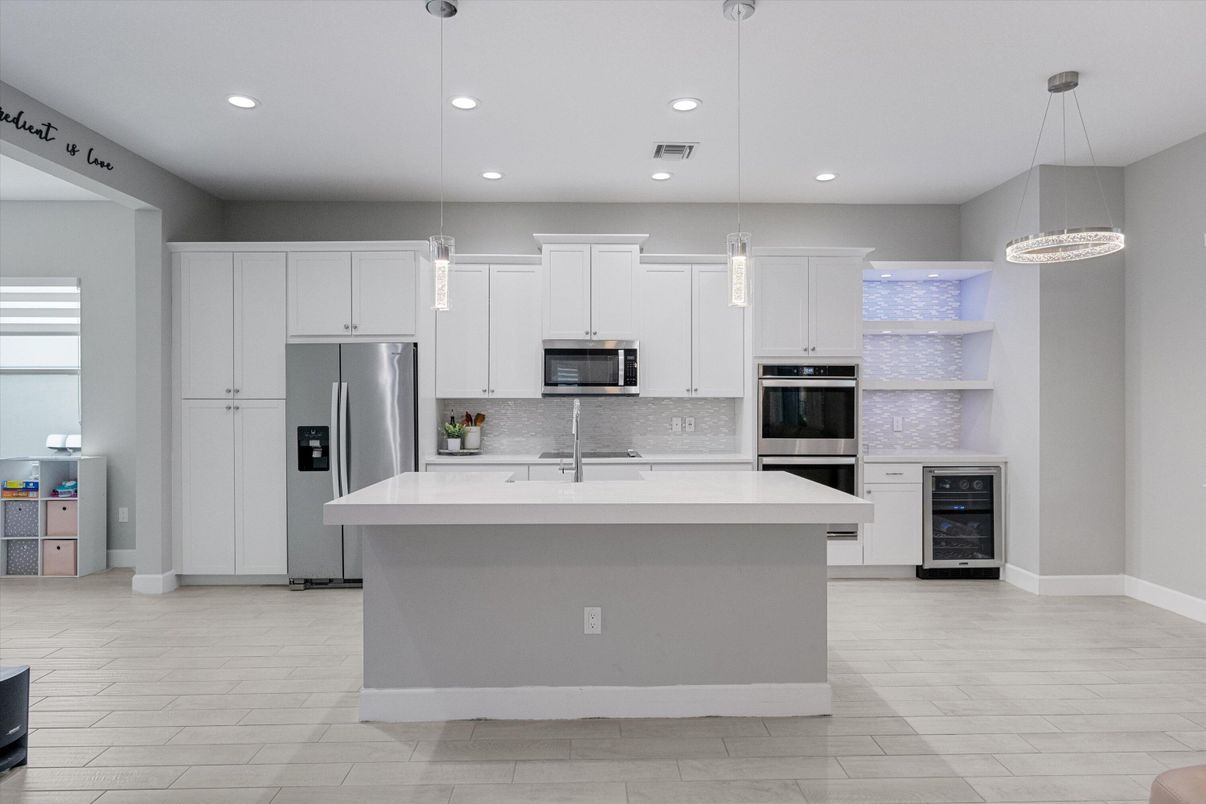Interior, Kitchen, Pendant Lights, Recessed Lighting, Stainless Steel Appliances