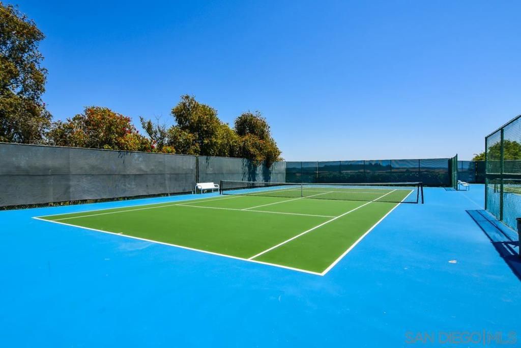 Exterior, Tennis Courts