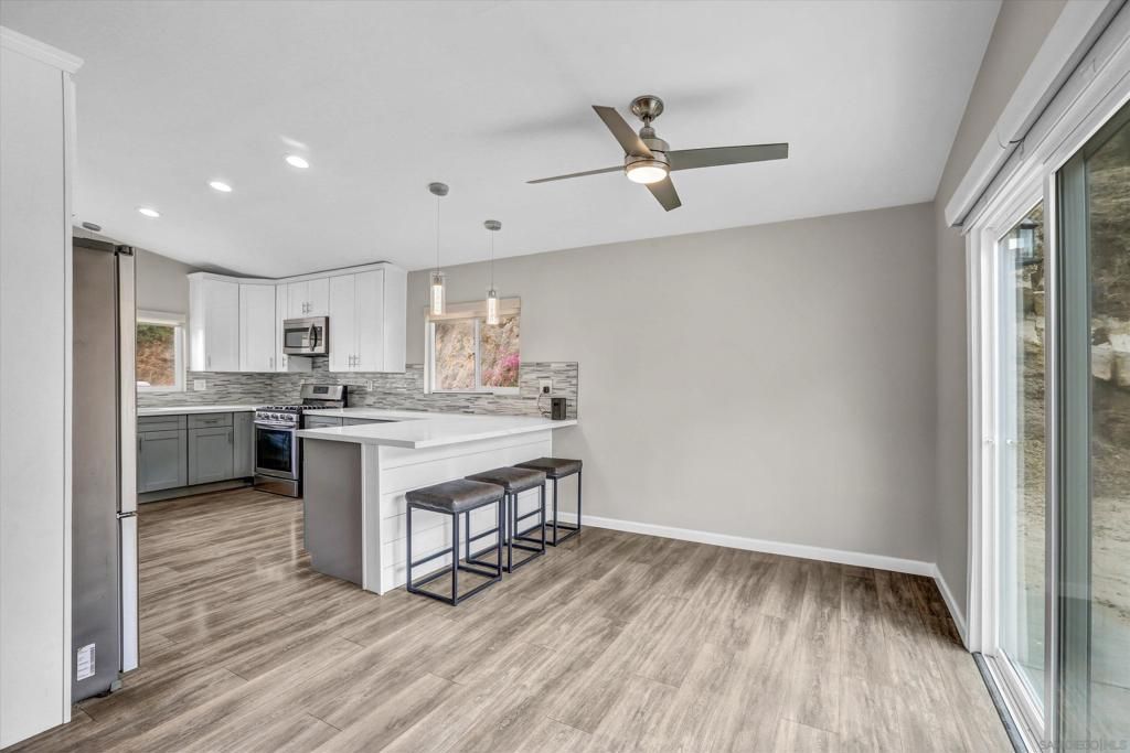 Interior, Kitchen, Pendant Lights, Recessed Lighting, Wood Texture Flooring