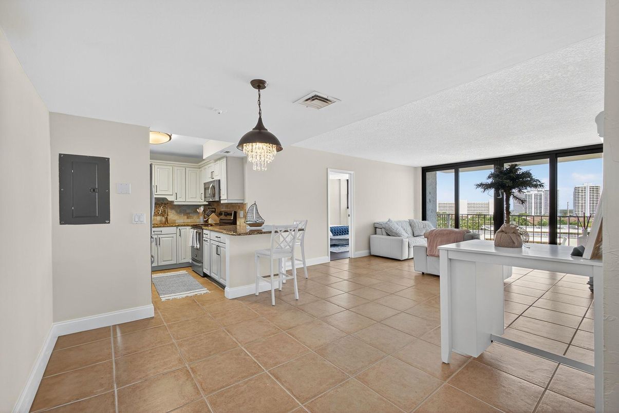Interior, Kitchen, Pendant Lights