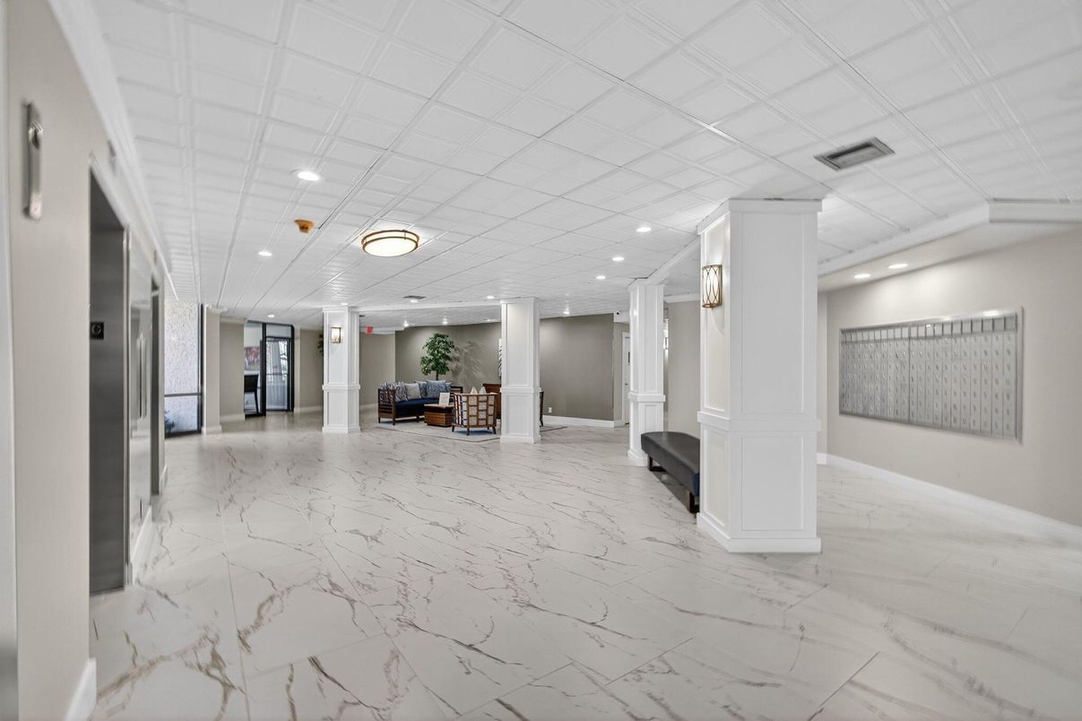 Interior, Marble, Recessed Lighting